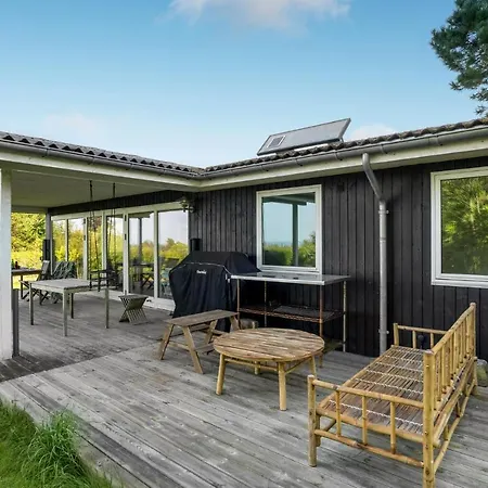 Stunning In With House Sea View بيت للعطل Fårevejle