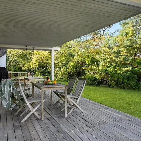 بيت للعطل Stunning In With House Sea View Fårevejle